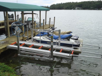 Boat lift for kayaks and canoes - ideal for sites with fluctuating water