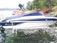 Hydraulic boat lift - we deliver boat lifts to the Lake George and Adirondack regions